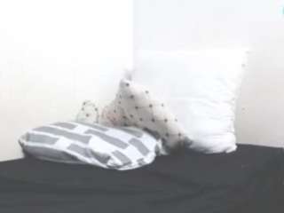 funhotass Black hair live webcam