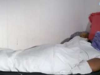 le modèle funhotass est en webcam porno dans un show sur le site camsoda, il possède les tags suivants: black hair,brown eyes,dildo or vibrator,dirty talk,drinking,erotic dance,full nudity,lovense,no smoking,orgasm,sex toys,toys,twerk,hd
