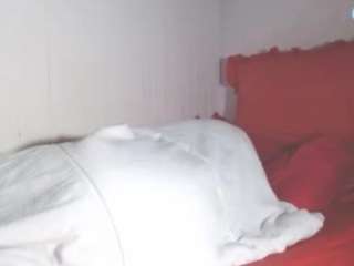 FunHotAss live webcam show