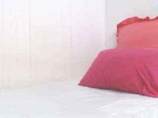 FunHotAss live webcam show