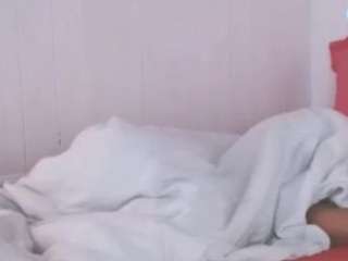 FunHotAss live webcam show