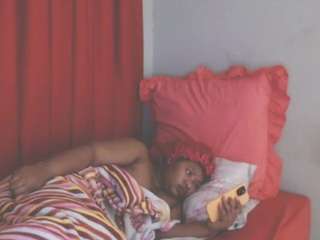 FunHotAss live cam preview
