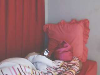 FunHotAss live cam preview
