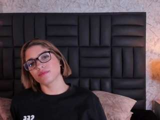 hannavasquez Live Webcam on CamSoda