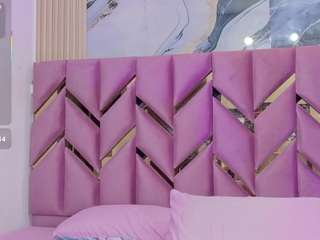 innocenthazel webcam