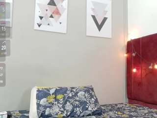 innocenthazel webcam