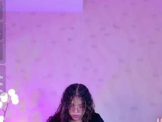 innocenthazel webcam model