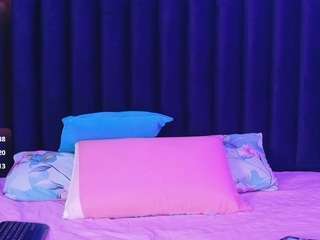 innocenthazel live cam profile