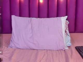 innocenthazel webcam