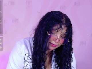 Live cam show with innocenthazel