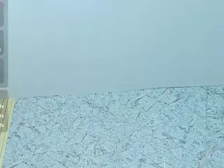 innocenthazel's Live Sex Cam Show