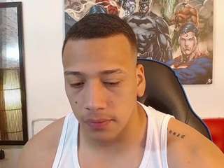  max-turner1 chat room