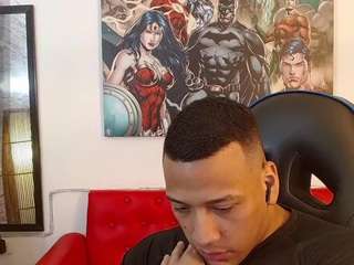 max-turner1 Modèle Webcam Profil