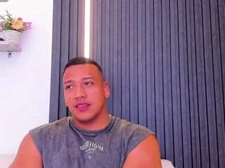 max-turner1 from CamSoda is Freechat