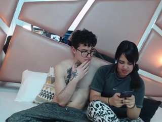 nina-passionf's CamSoda show and profile