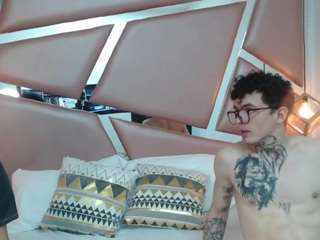 nina-passionf Live Webcam on CamSoda