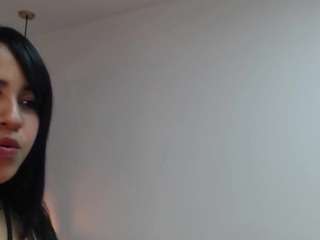 nina-passionf Live Webcam on CamSoda