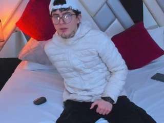 nina-passionf live cam profile