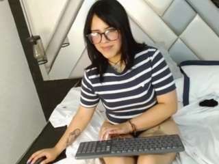 nina-passionf Sex Cam Show
