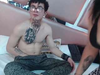 nina-passionf live webcam show