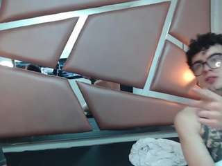nina-passionf live webcam show