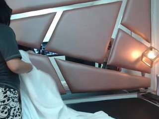 nina-passionf live webcam show