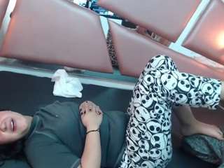 nina-passionf live webcam show