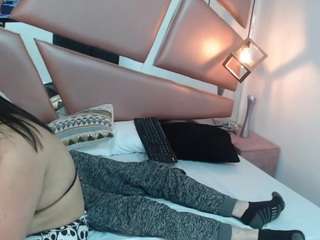 nina-passionf live webcam show