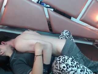 nina-passionf live webcam show