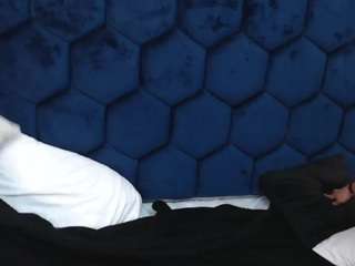 nina-passionf live webcam show