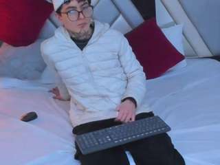 Nina-Passionf live webcam show