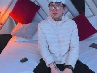 Nina-Passionf live webcam show