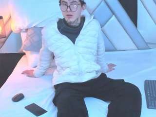Nina-Passionf live webcam show