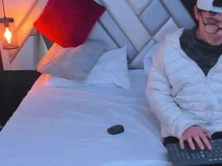 Nina-Passionf live cam preview