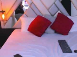 Nina-Passionf live cam preview