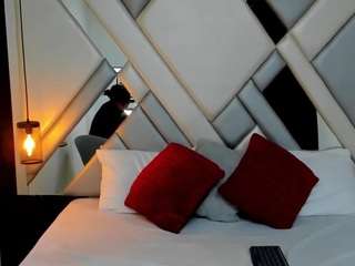 Nina-Passionf live cam preview