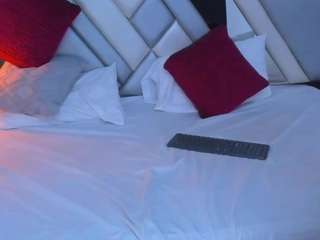 nina-passionf webcam model