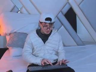 Nina-Passionf live cam preview