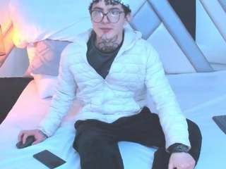 Nina-Passionf live cam preview
