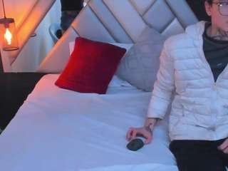 Nina-Passionf live cam preview