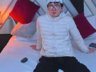 Nina-Passionf live cam preview