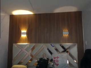 paula-b live cam profile