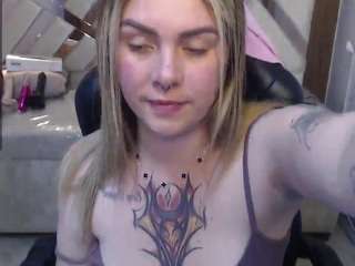 PAULASMALLTITS live webcam show