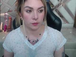 PAULASMALLTITS live webcam show