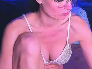 SashaSkyX live cam preview