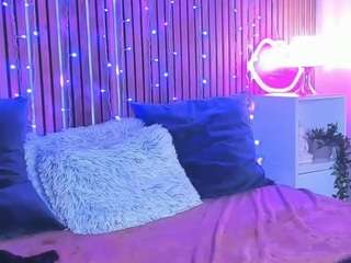 SashaSkyX live cam preview