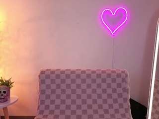 Violet-Ch live cam preview