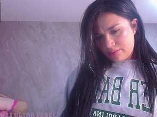 violetta-jhonsson-v webcam model