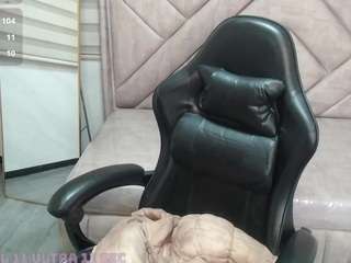 violetta-jhonsso... Live Webcam on CamSoda