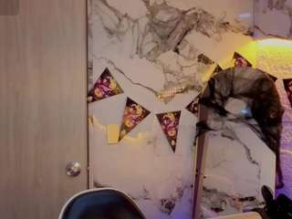 violetta-jhonsso... Live Webcam on CamSoda